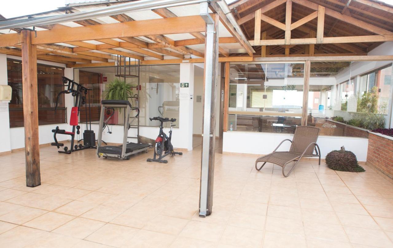 ורז'יניה Grand Enio Hotel E Cantina מראה חיצוני תמונה