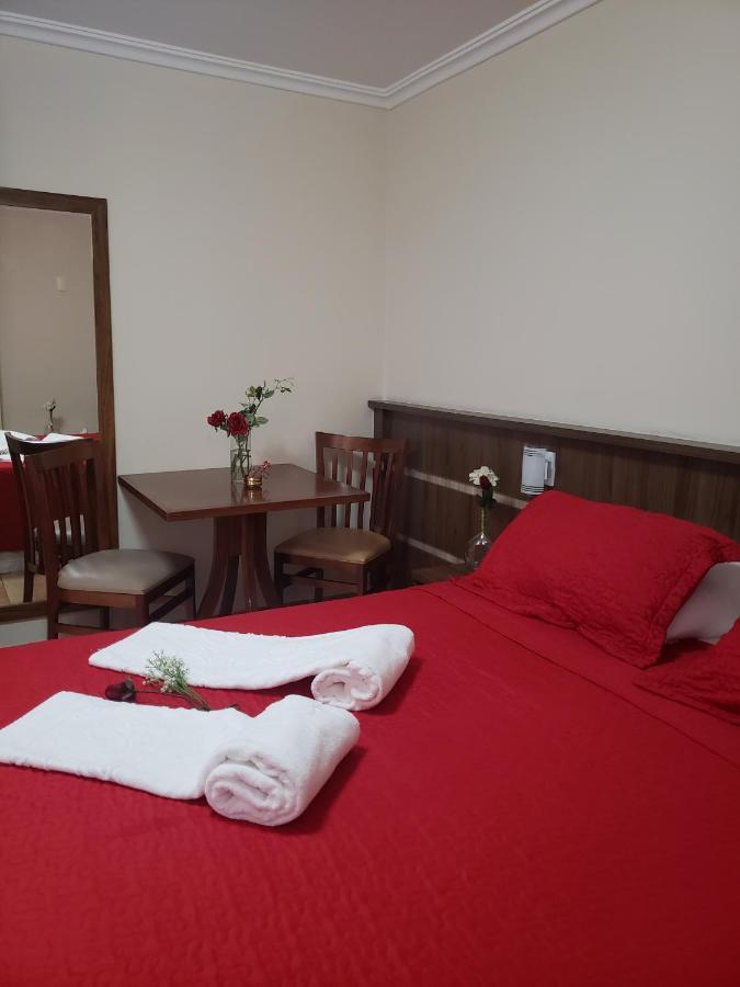 ורז'יניה Grand Enio Hotel E Cantina מראה חיצוני תמונה