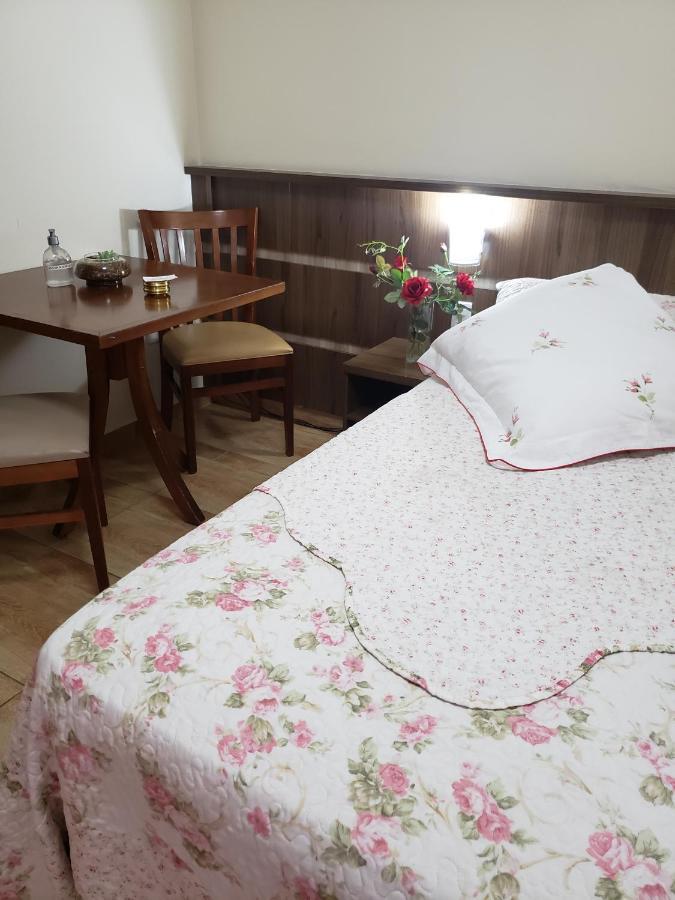 ורז'יניה Grand Enio Hotel E Cantina מראה חיצוני תמונה