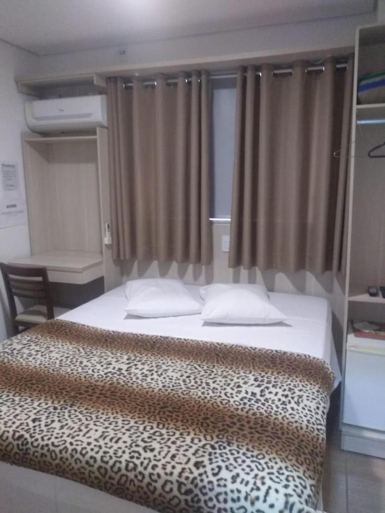 ורז'יניה Grand Enio Hotel E Cantina מראה חיצוני תמונה