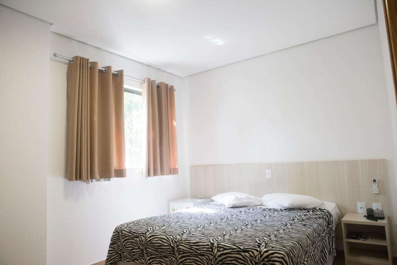 ורז'יניה Grand Enio Hotel E Cantina מראה חיצוני תמונה