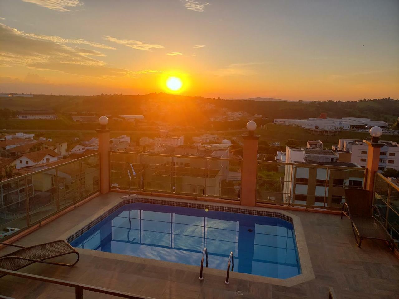 ורז'יניה Grand Enio Hotel E Cantina מראה חיצוני תמונה